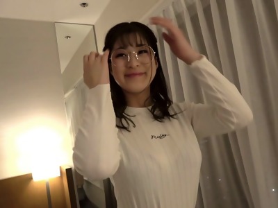 Xvideos    435mfc-010　おっぱいがものすごい盛り上がりをみせる。これはエロイ…下乳